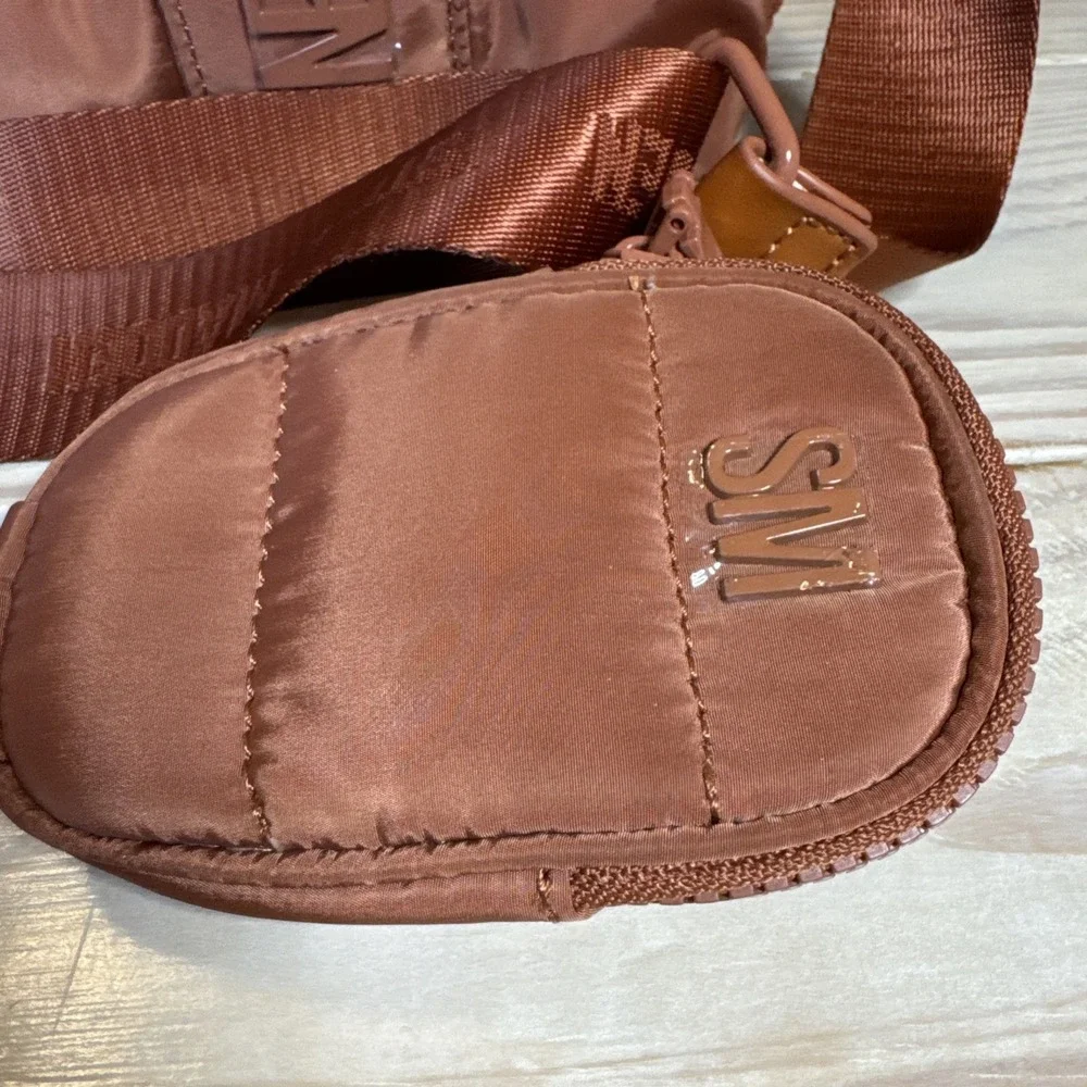 Steve Madden Bbondi Puffer Bag. Excellent Condition